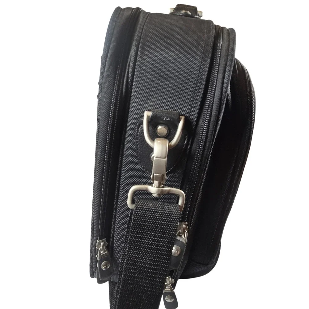 DELL Black Laptop Bag Briefcase Shoulder Strap‎ Business Travel Commute
